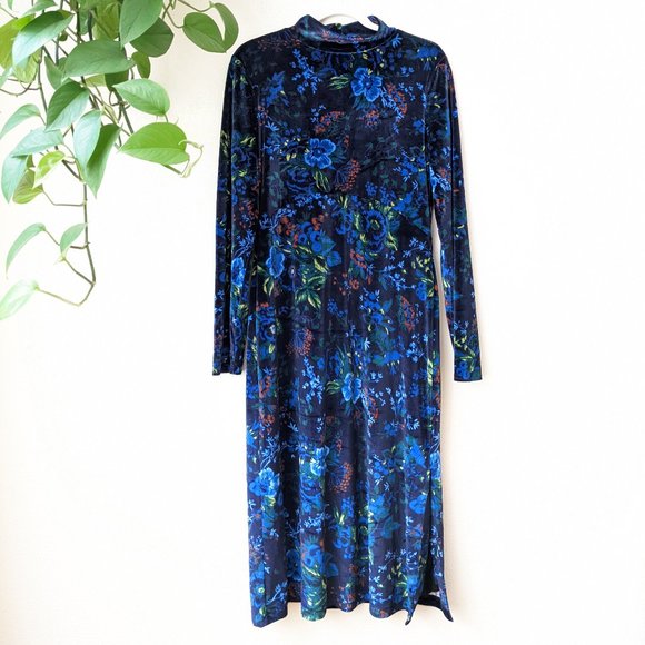 Maeve Dresses & Skirts - Maeve by Anthropologie Constance Velvet Midi Dress MEDIUM